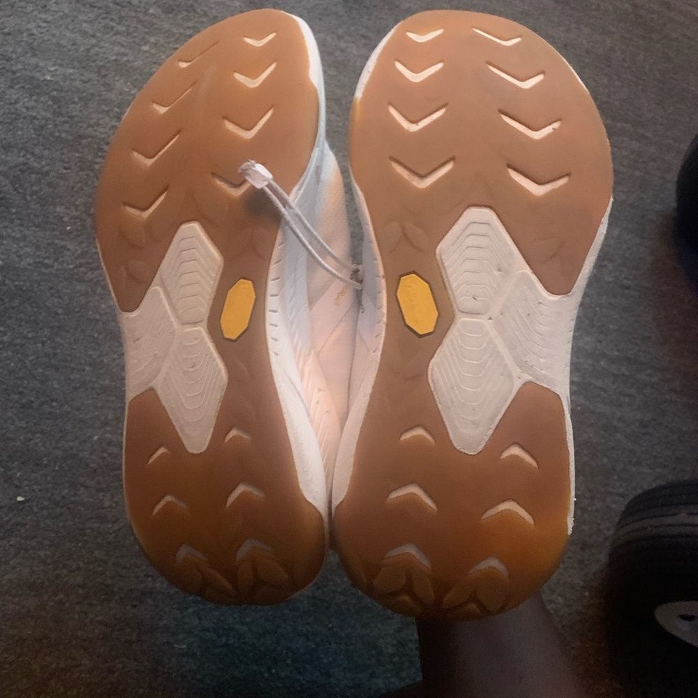Hoka White Athletic Shoes - Picture 4 of 6